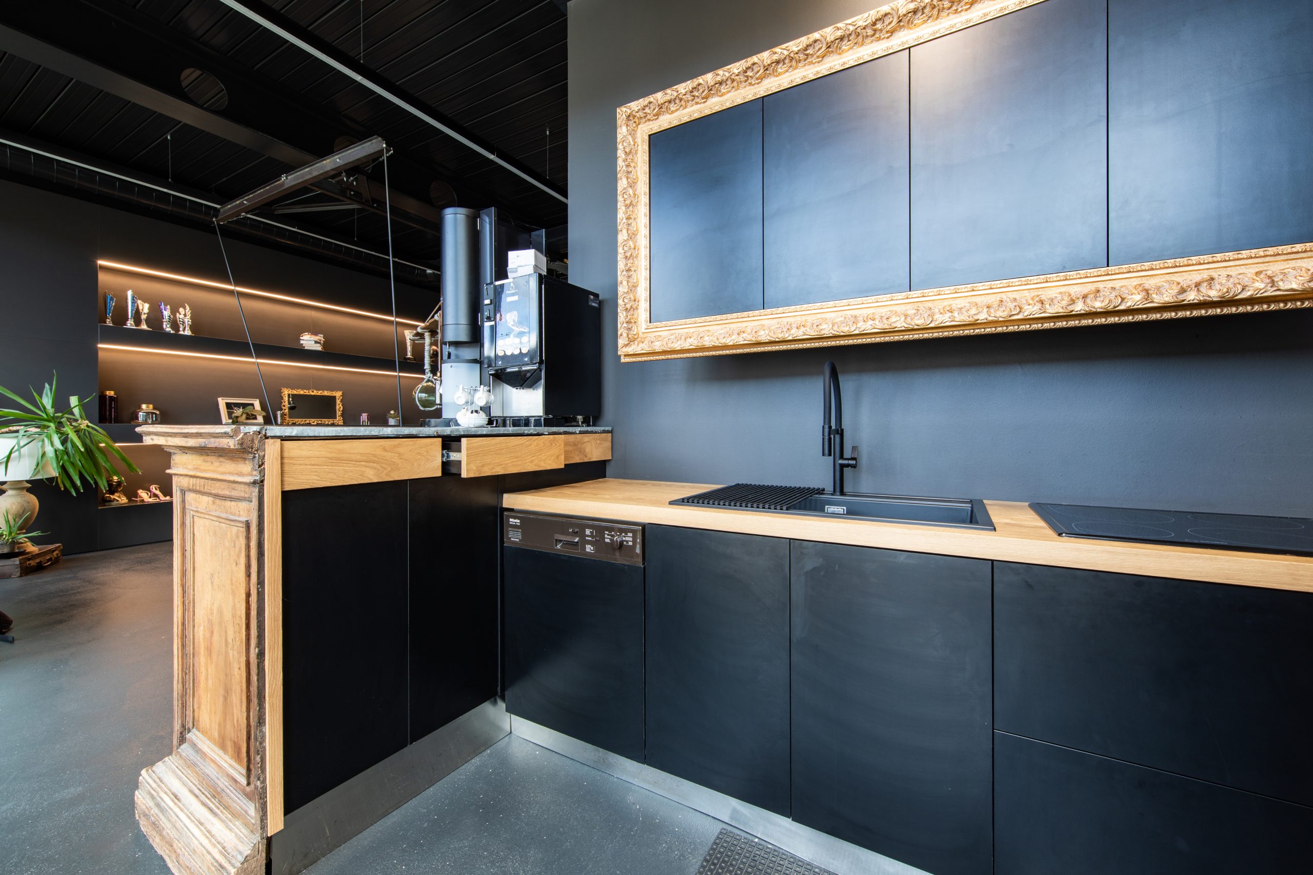 pellegrini creations - lignes - agencement - design industriel - contemporain - meubles - sur mesure - décorateur - architecte - intérieur - neuchâtel - italie - architecture